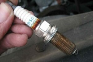 تغيير بواجي السيارات في جدة