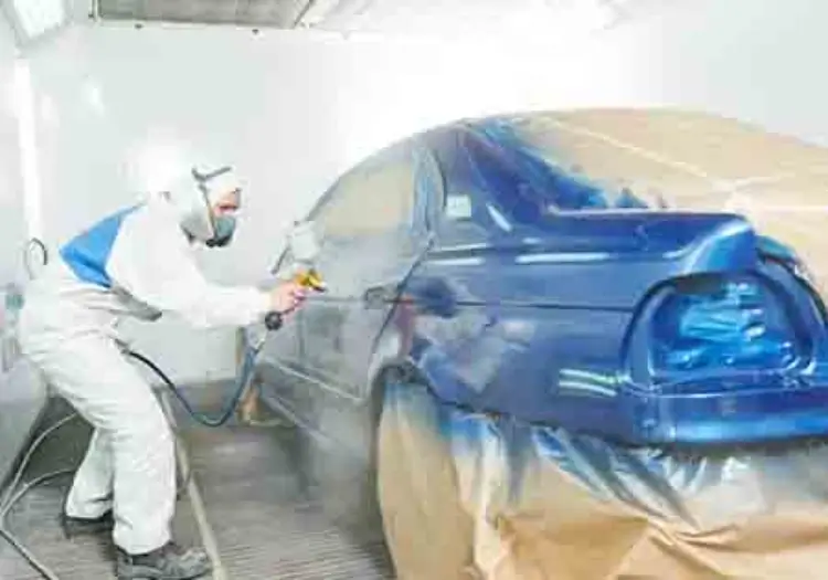 ورشة سمكرة في الرياض