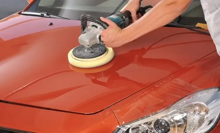 ورشة سمكرة في الرياض