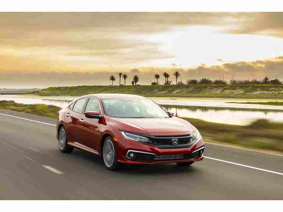 معلومات-وترفيه-سيارة-هوندا-سيفيك