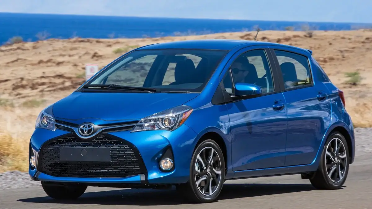 مميزات-وعيوب-تويوتا