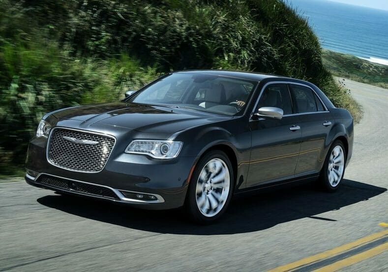 مميزات-وعيوب-كرايسلر